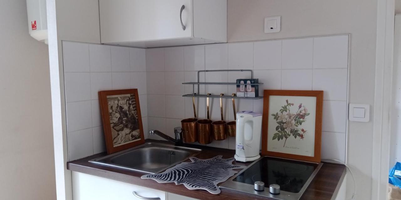 Paris Authentic House Small, Bright And Calm Studio Экстерьер фото