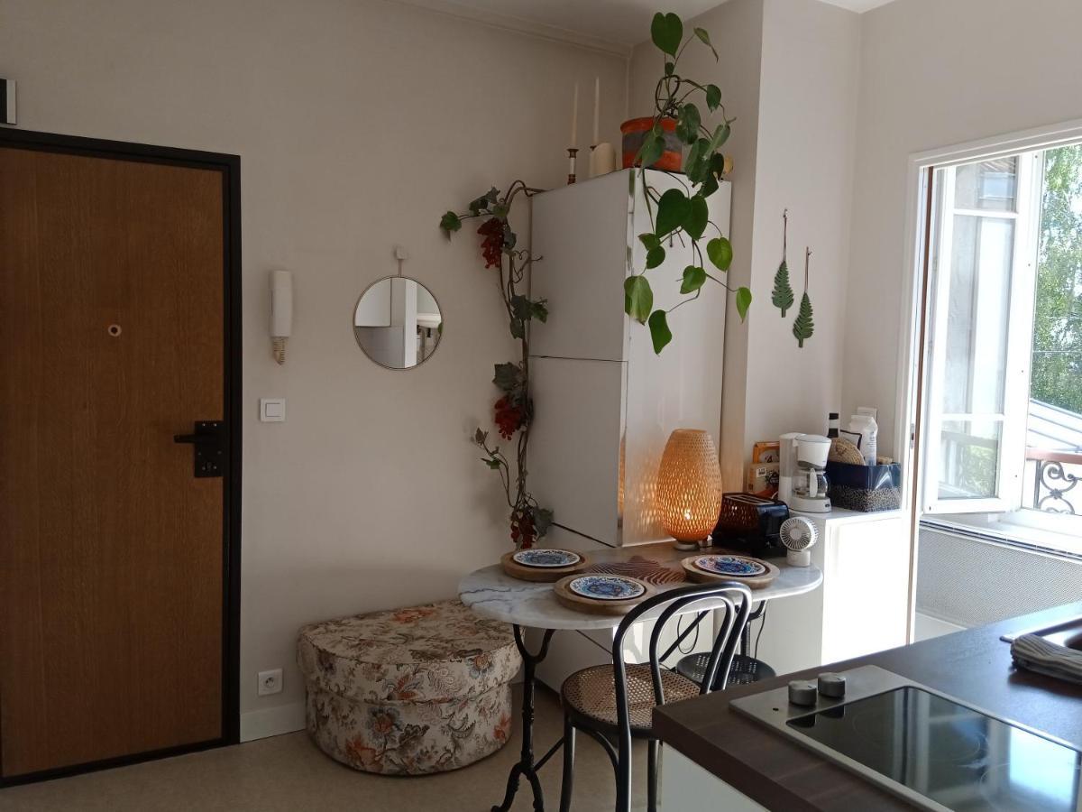 Paris Authentic House Small, Bright And Calm Studio Экстерьер фото