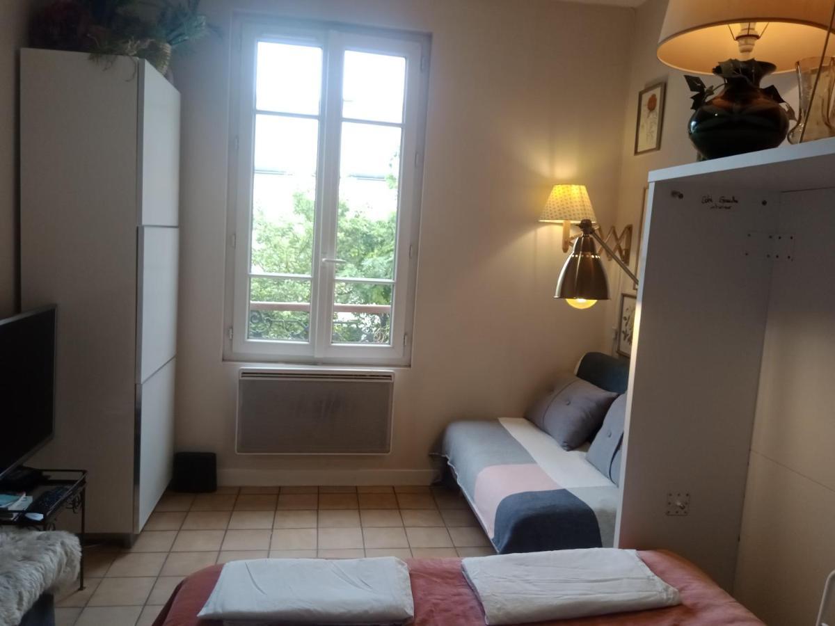 Paris Authentic House Small, Bright And Calm Studio Экстерьер фото