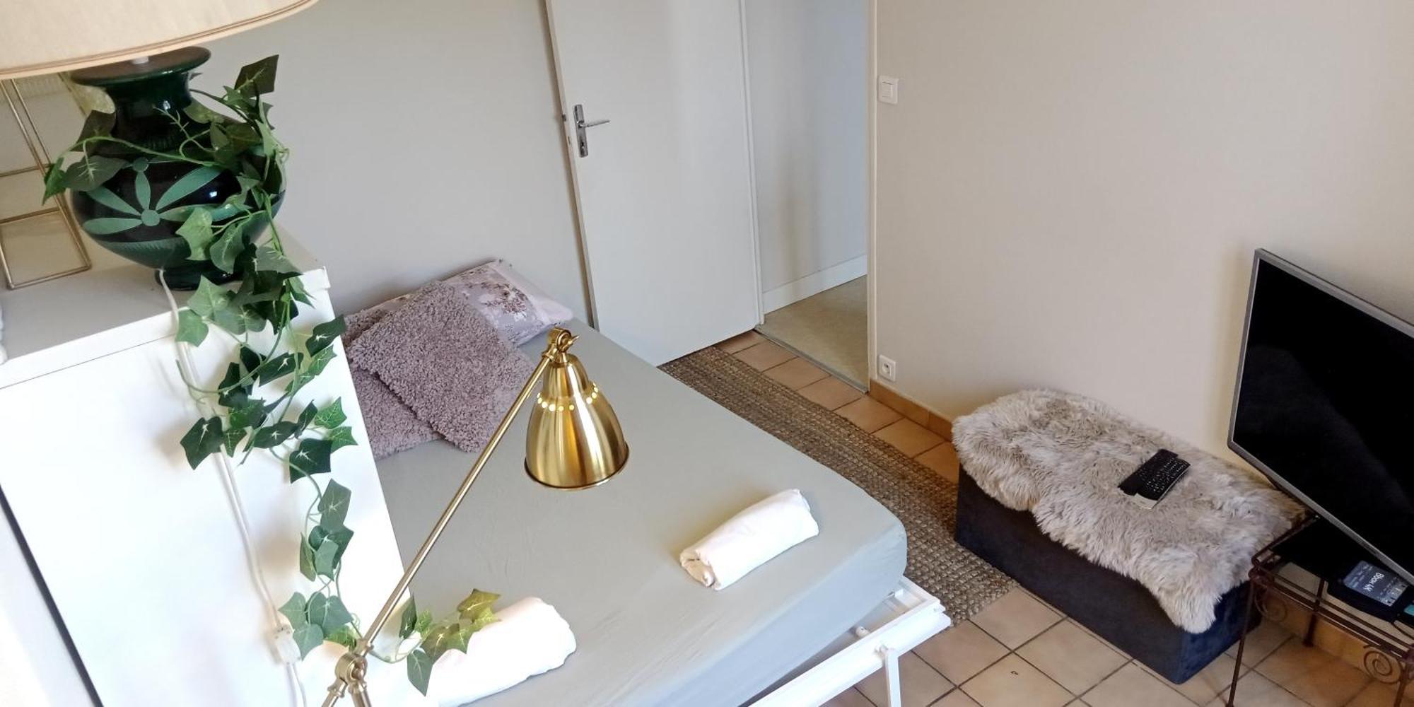 Paris Authentic House Small, Bright And Calm Studio Экстерьер фото